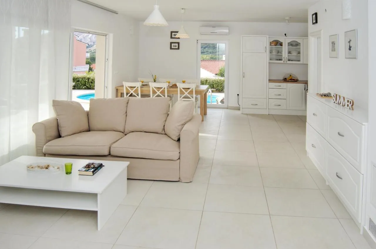 Ferienhaus Mit Meerblick & Pool In Baska - Villa-Planina בית נופש