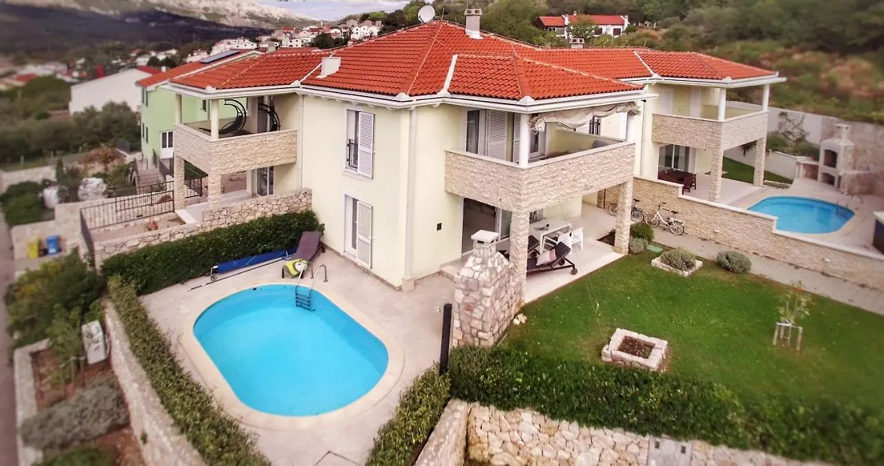 Ferienhaus Mit Meerblick & Pool In Baska - Villa-Planina